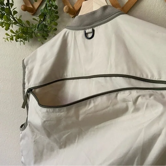 FINAL PRICE:  COPPER  RIVER | Cabela's Tan Fishing Vest Size XL - Picture 11 of 15